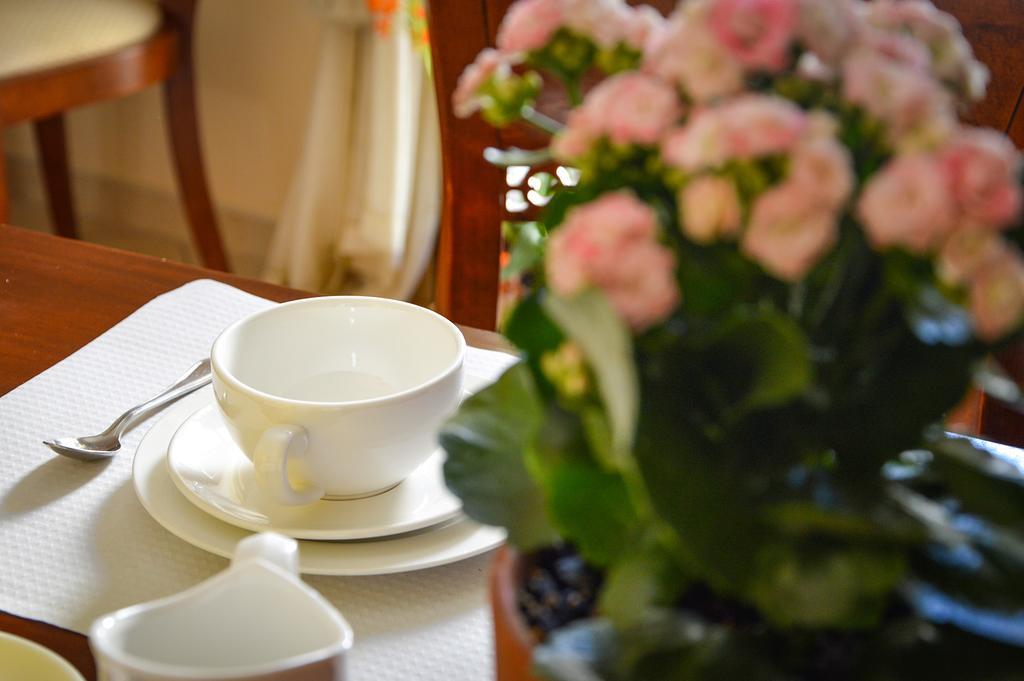B&B Iris ラテルツァ エクステリア 写真